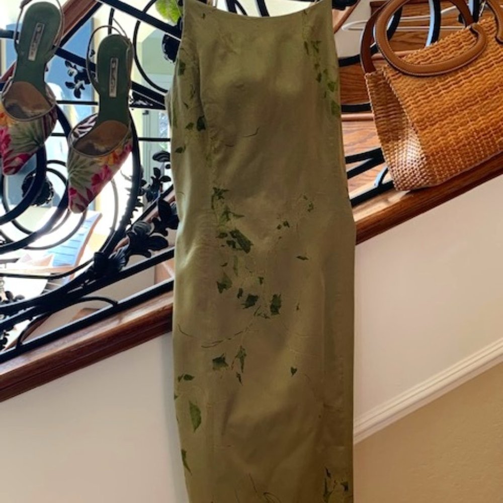 Beautiful and elegant green dress and sweater set